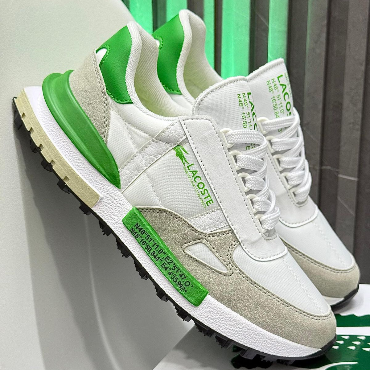 Tenis Lacoste Masculino - Casual Premium con Diseño Elegante y Suela Confortable