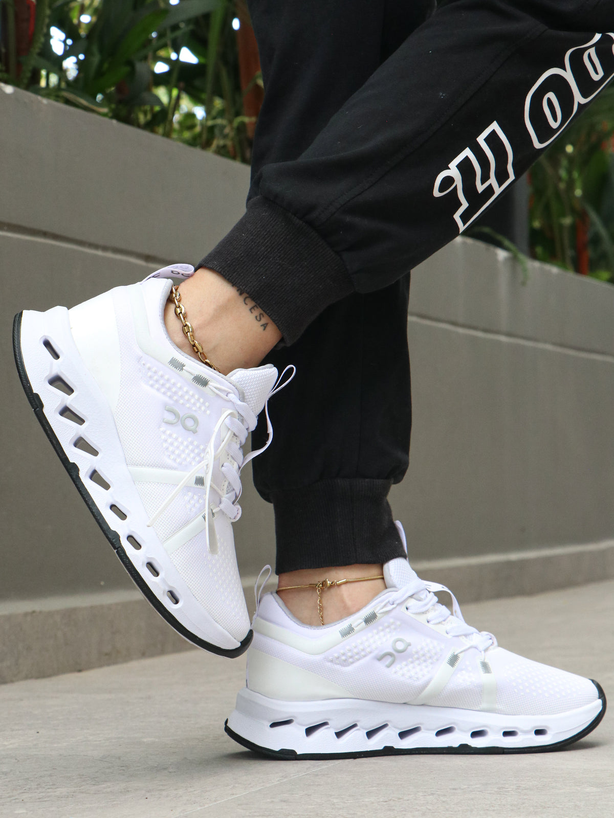 Tenis On Cloud Surfer Femenino y Masculino - Running con Tecnología CloudTec y Suela Reactiva
