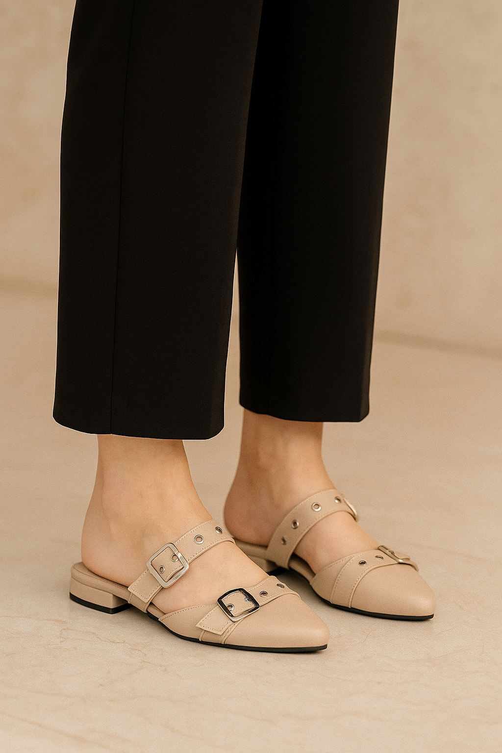 Baleta Plana Destalonada de Puntera Afilada REF TM01